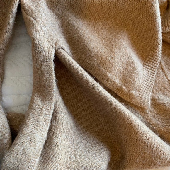 For Thee sweater - Picture 6 of 7